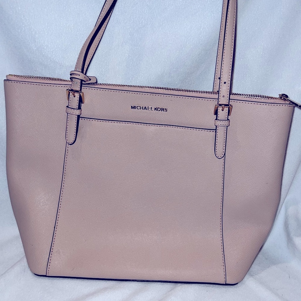 Michael Kors Ciara Large East West Top Zip Tote Pastel Pink Saffiano Leather